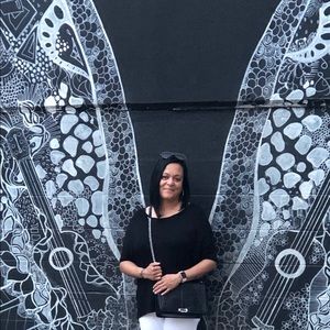 Meet your Posher, Ramona